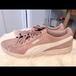 Lilac Puma sneakers